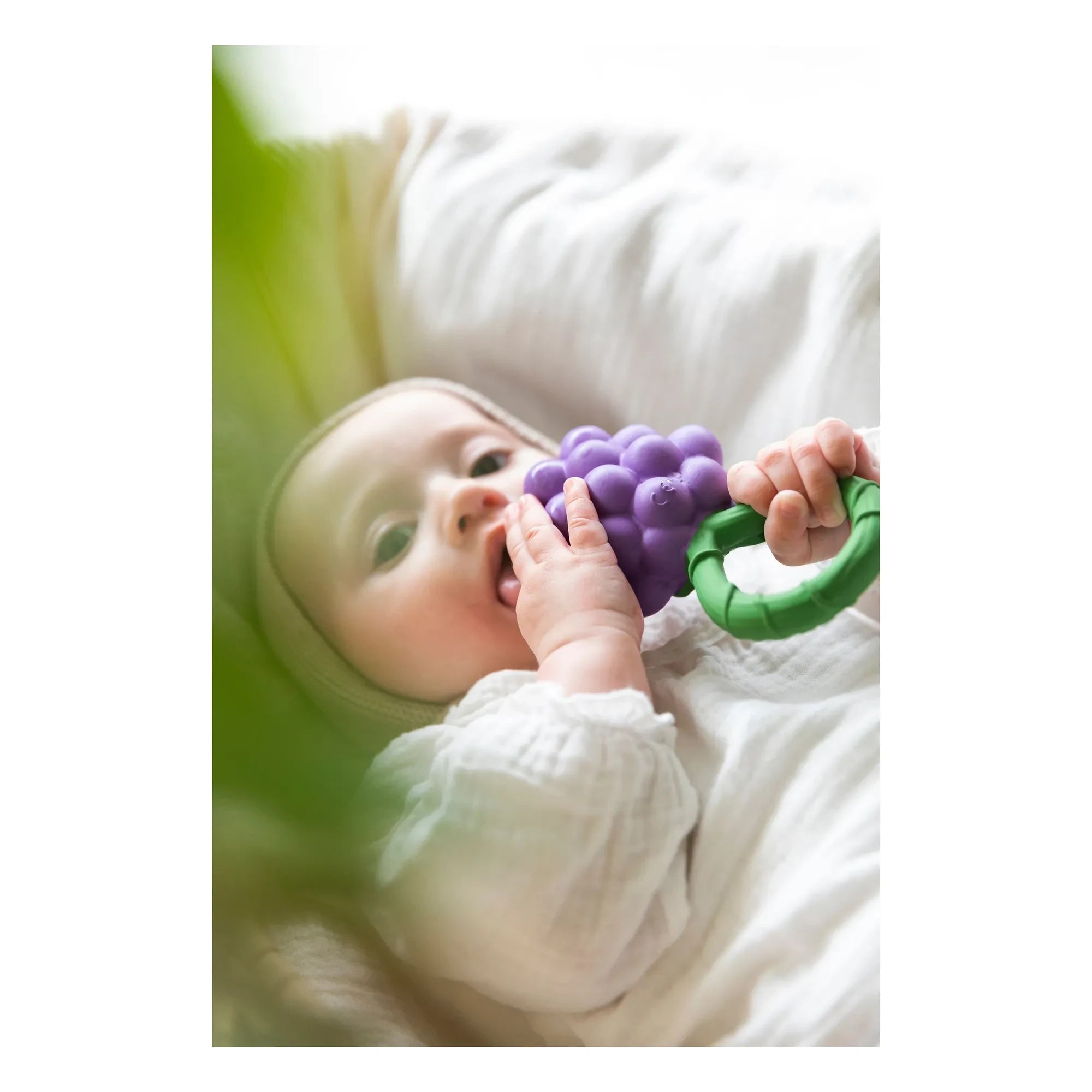Oli & Carol - Grape Teething Rattle