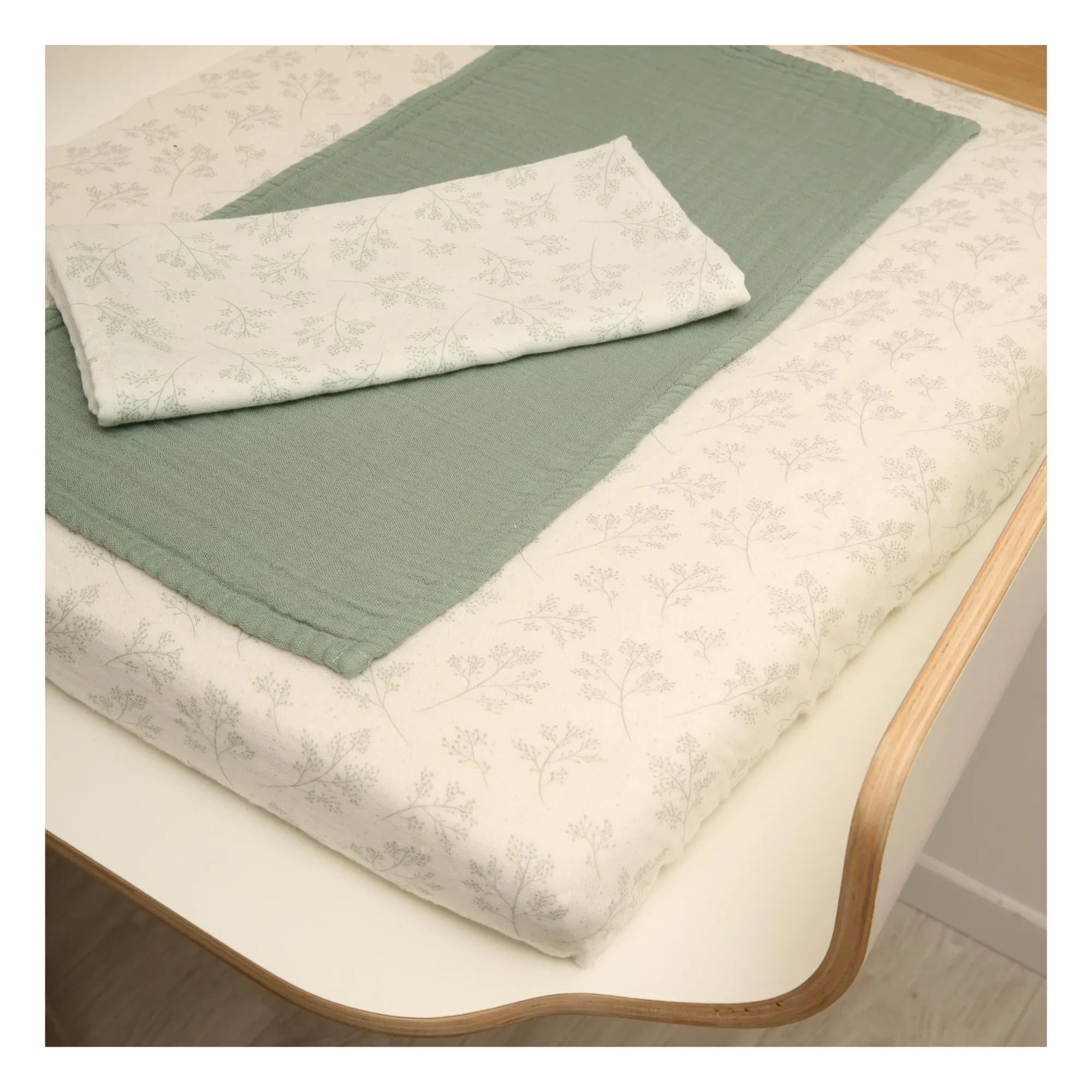 Charlie Crane - Noga/Pago Crib Mattress Cover | Pearl Gray