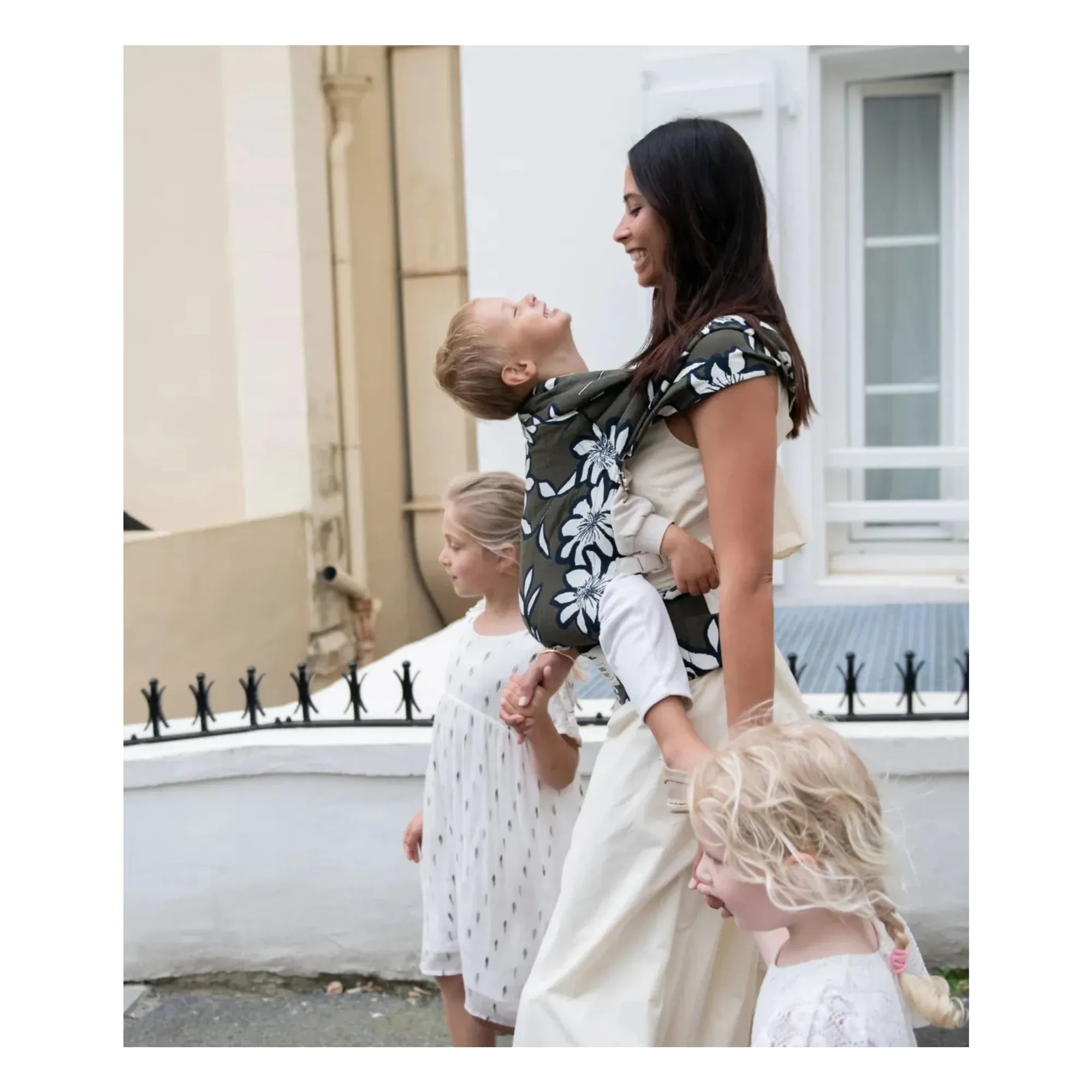Mama Hangs - Carry & Bloom Baby Carrier | Khaki