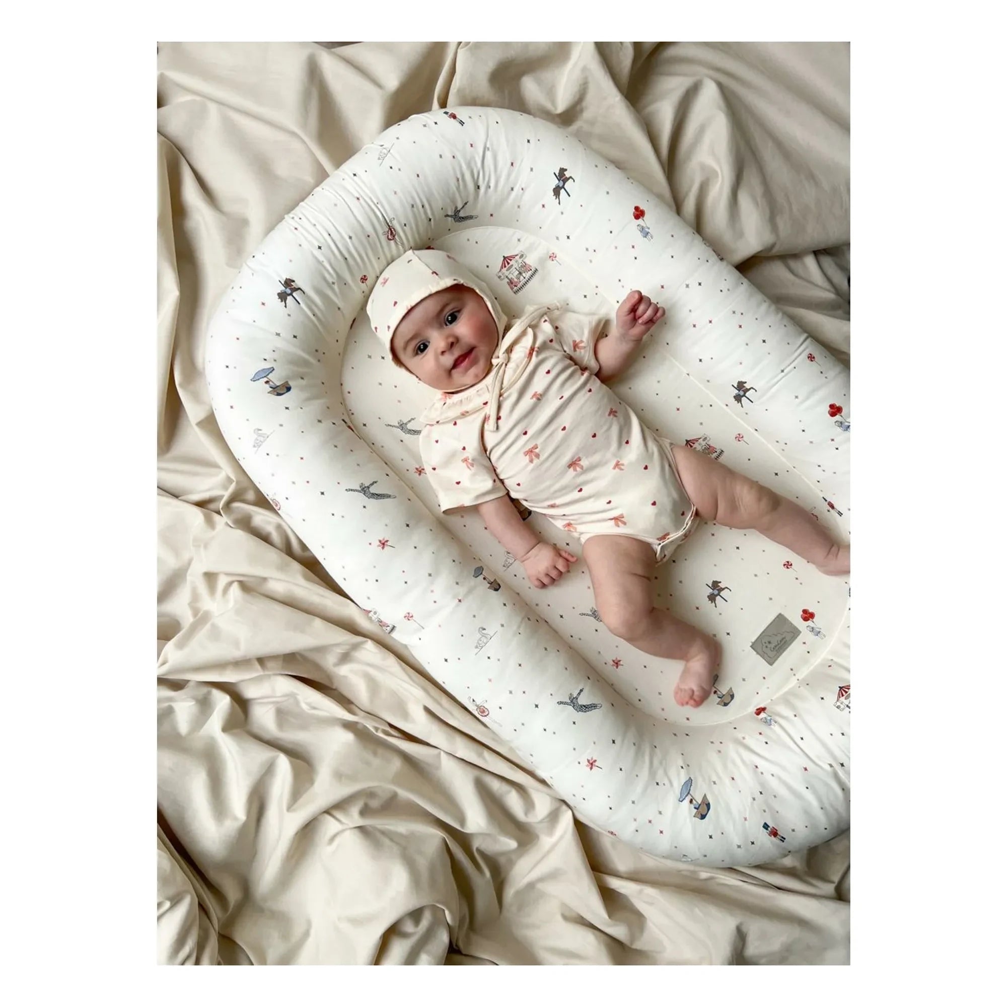 Cam Cam - Carrousel Baby Pillow