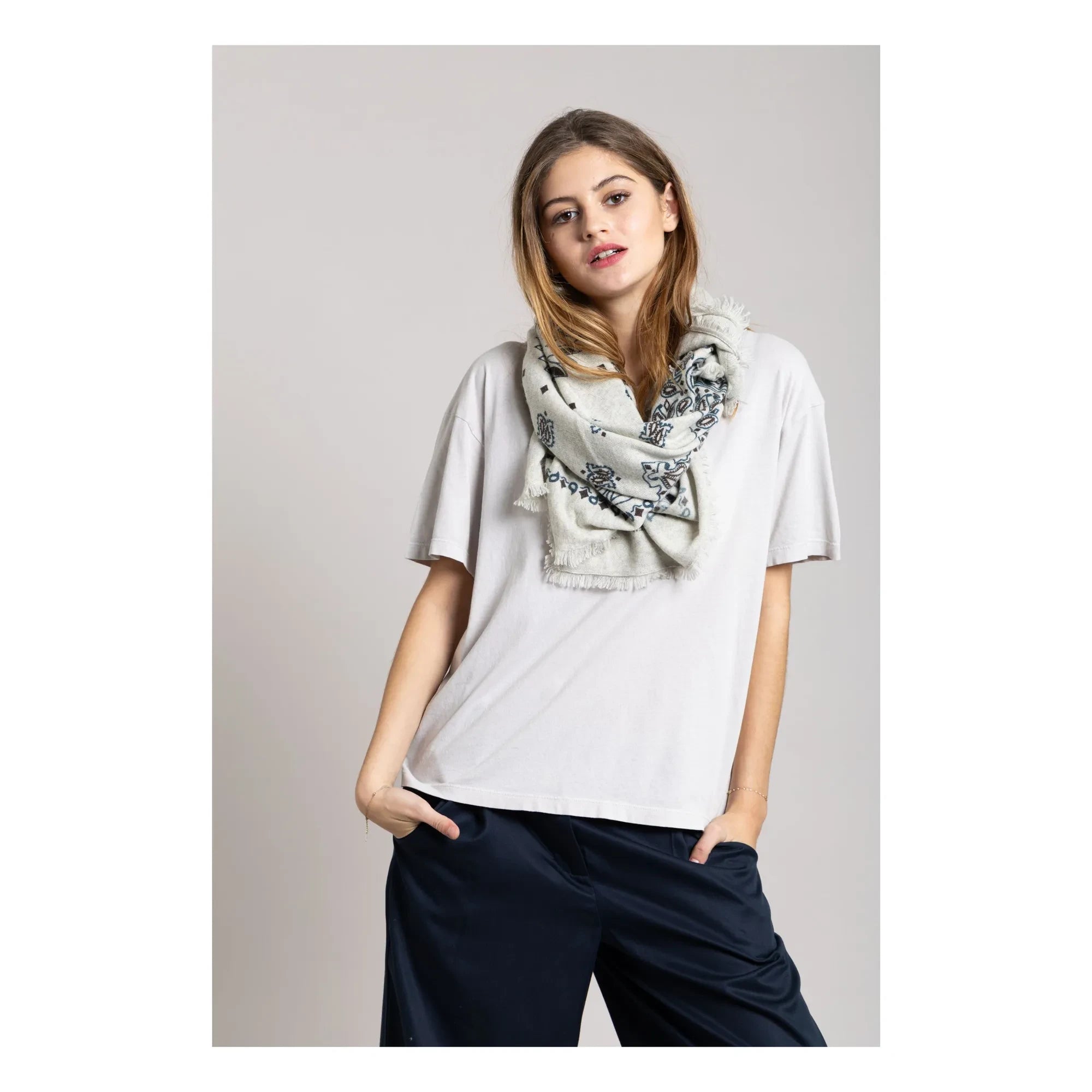 Smallable Woman - Hana Organic Cotton T-shirt | Pearl Grey