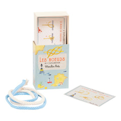 Moulin Roty - Knot Tying Activity