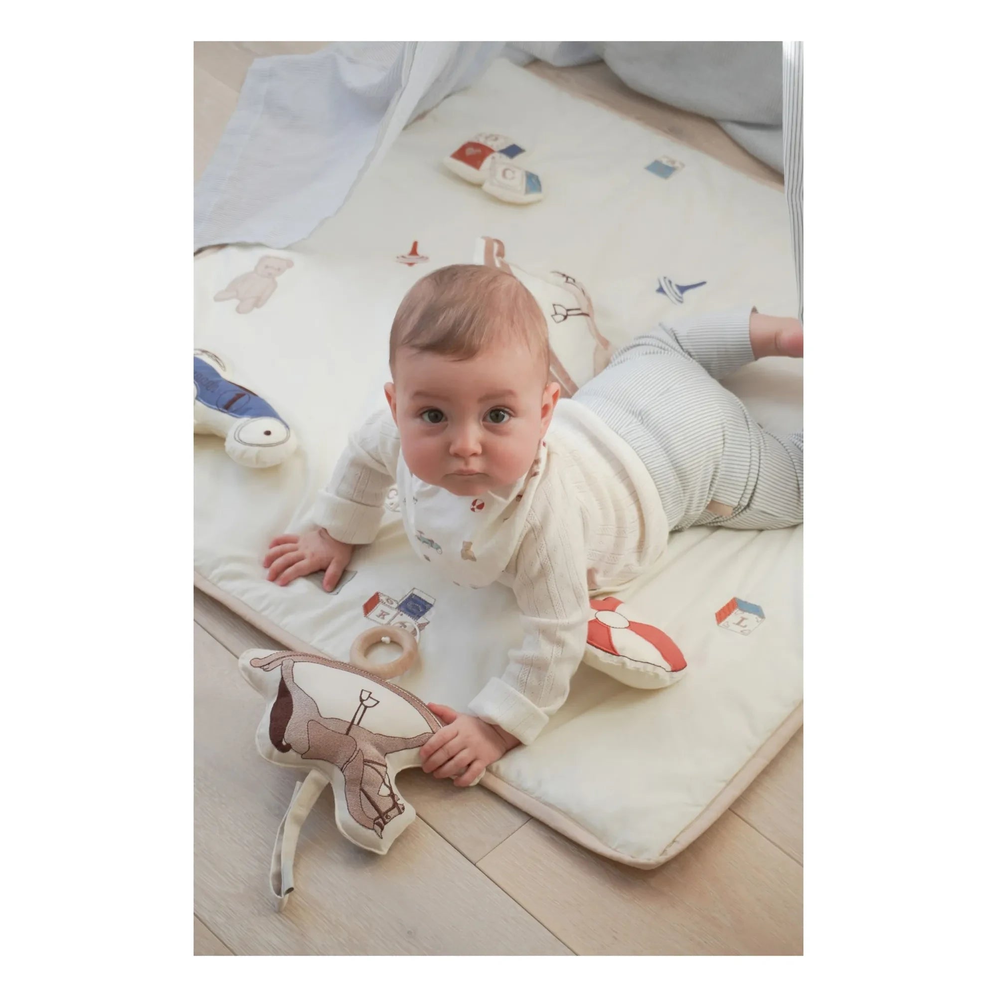 Glass Glass - Vintage Toys play mat | Beige