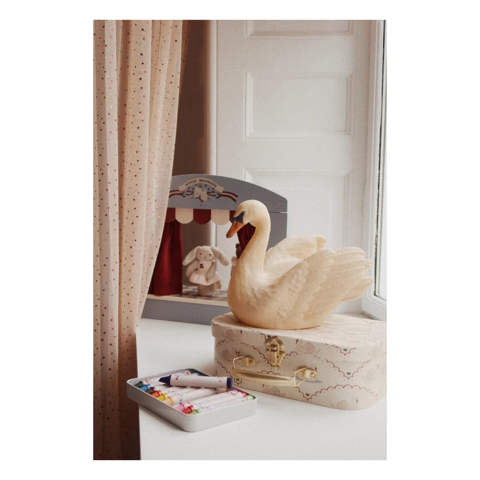 Konges Sløjd - Swan Night Light | White