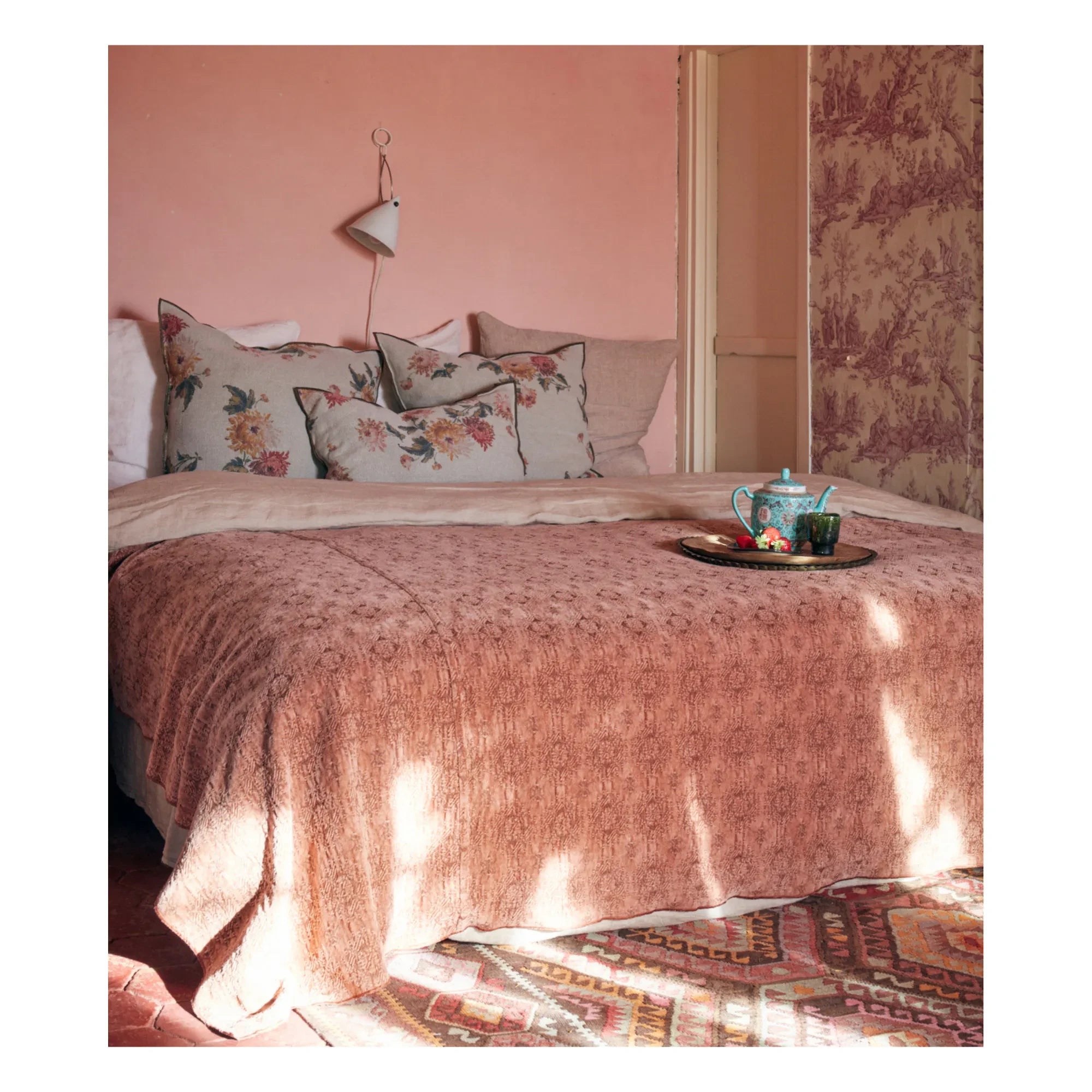 Maison de Vacances - Wabi Sabi Linen Reverse Pillow | Imperial Bouquet