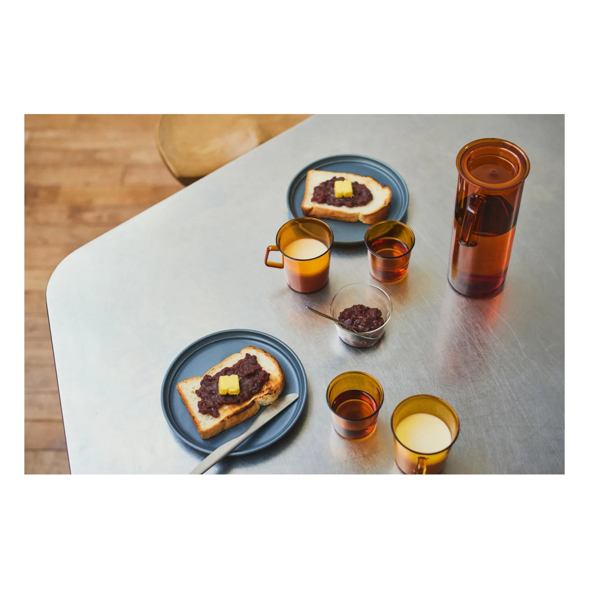 Kinto - Cast Glass Wall Mug - 250 ml | Amber