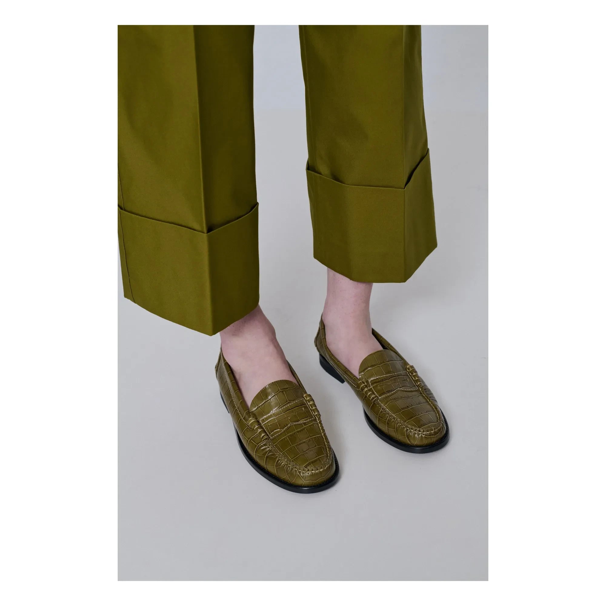 Augusta - Zoe Croco Pattern Loafer | Olive Green