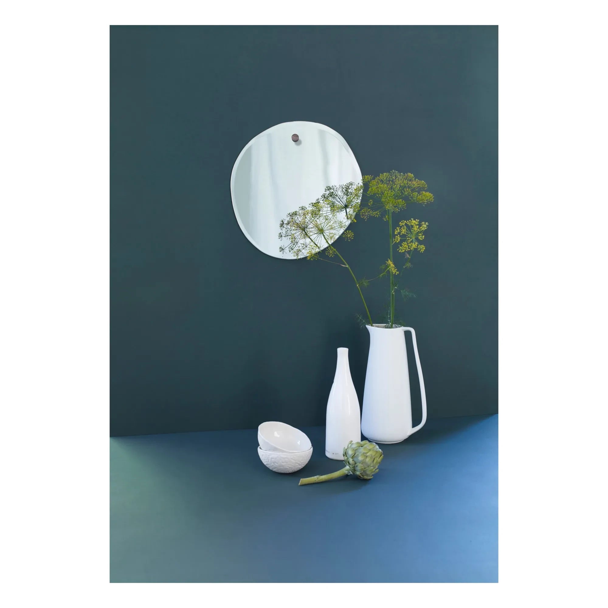 M Nuance - Extra Thin Polished Mirror - Random Round Shape 32x33 cm