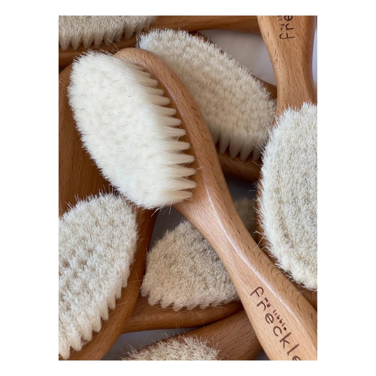 My Little Freckle - Hair Brush + Comb + Sherpa Pouch Set | Beige