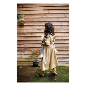 Mama Hangs - Carry & Walk Baby Carrier | Khaki