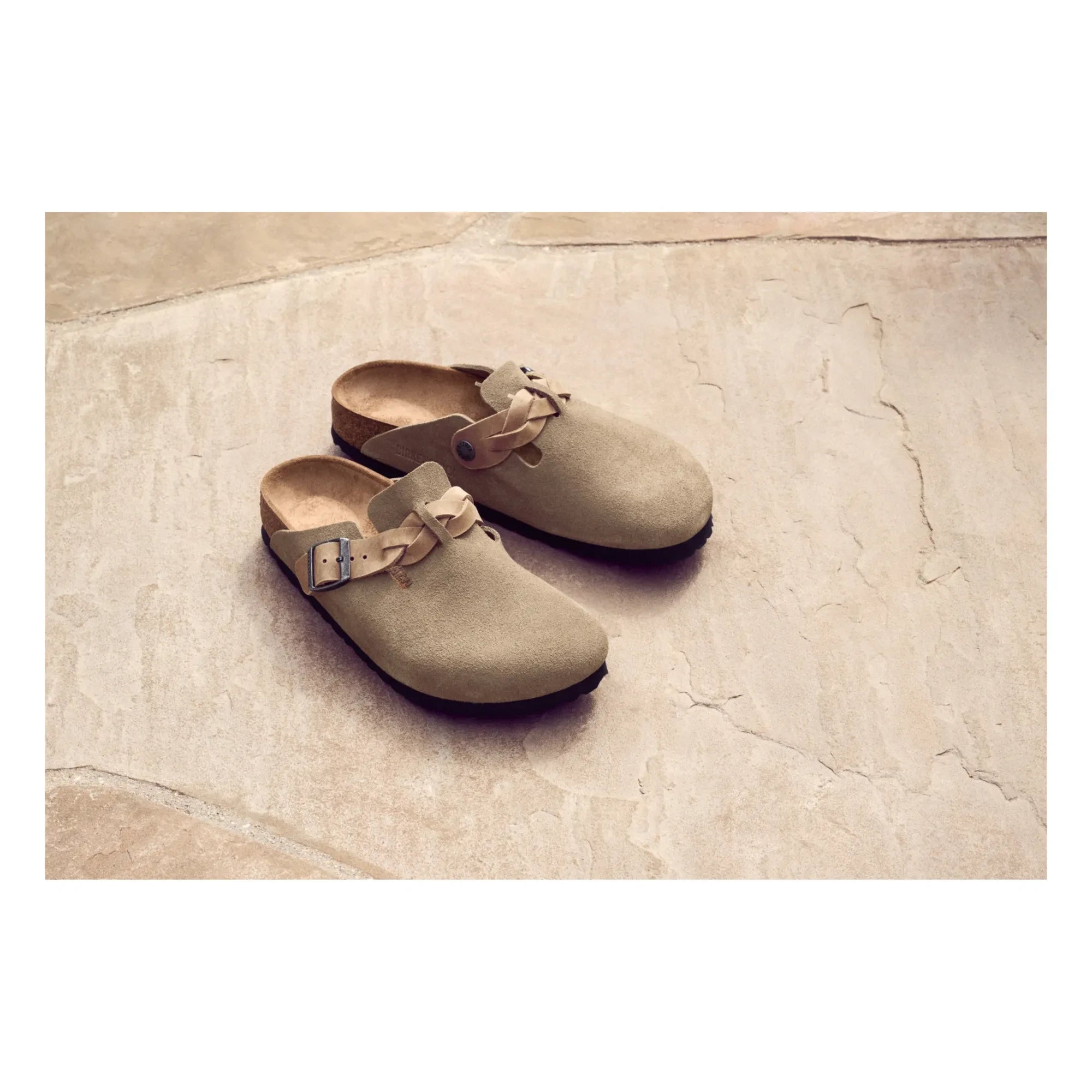 BIRKENSTOCK - Boston Knitted Slide Sandals Slim Fit | Dust Brown