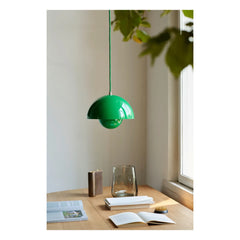& Tradition - Flowerpot VP1 Pendant Lamp, Verner Panton, 1968 | Green