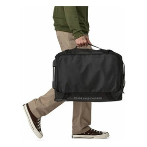 Patagonia - Black Hole Duffel 40L Wheeled Bag | Black