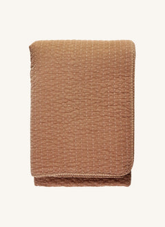 Madam Stoltz - Quilted Cotton Bedspread | Peach