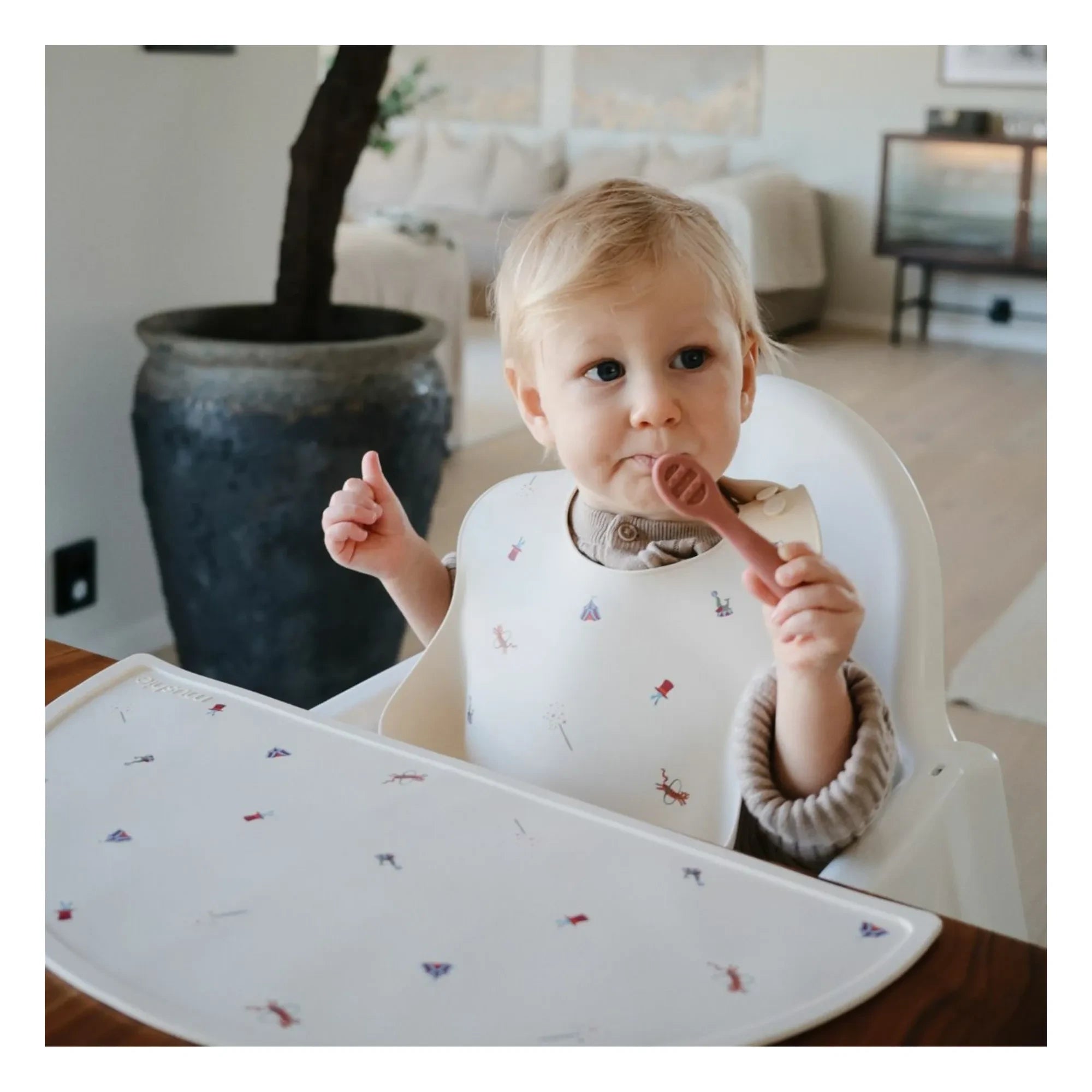 Mushie - Silicone Baby Utensils | Lilac