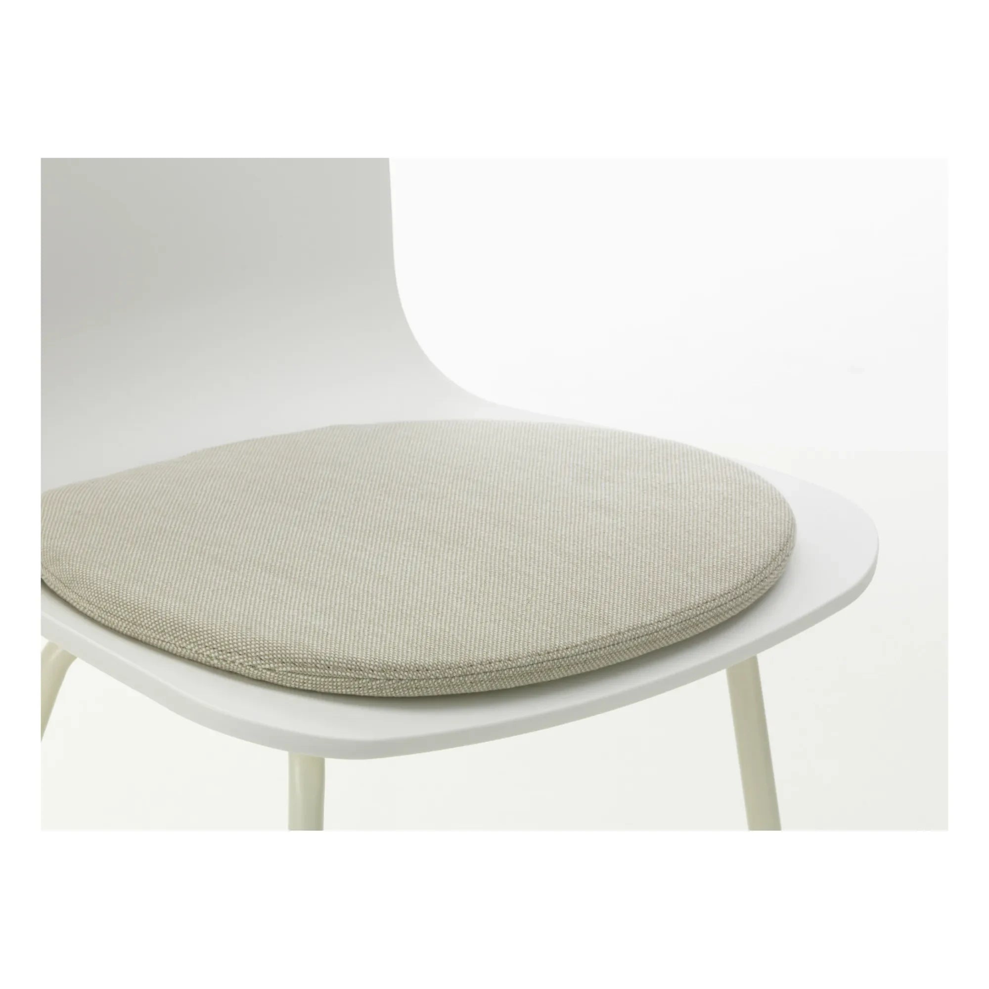 Vitra - Tip B Armchair | Beige