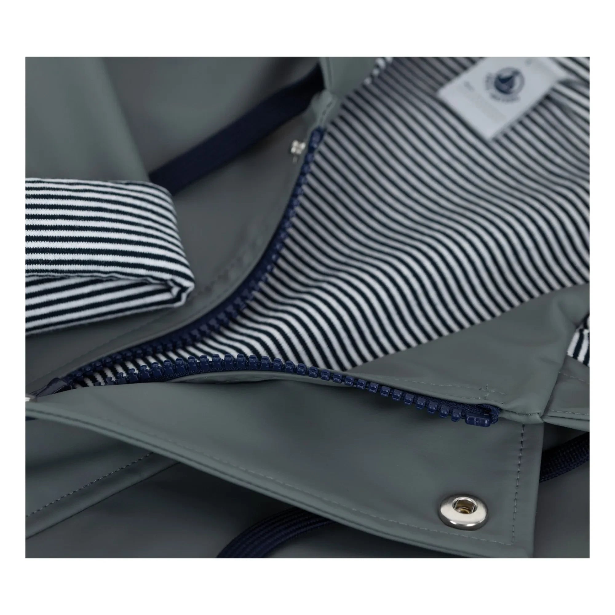 Petit Bateau - Iconic Waxed Recycled Linen | Gray-Green