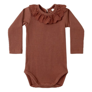 Quincy Mae - Ruffled Turtleneck Bodysuit | Rouge Brun