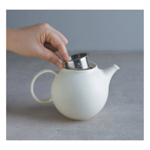 Kinto - Chacil Porcelain Teapot - 500 ml | White