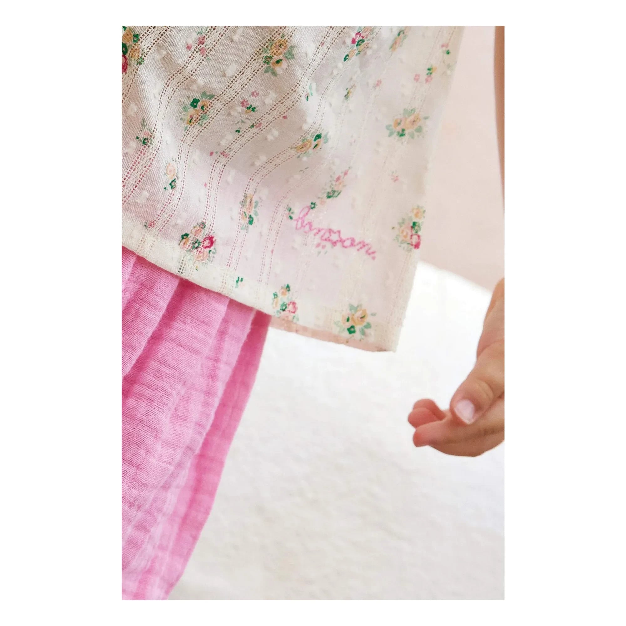 Bonton - Lorelei Bouquets Claudine Collar Shirt | Off-White