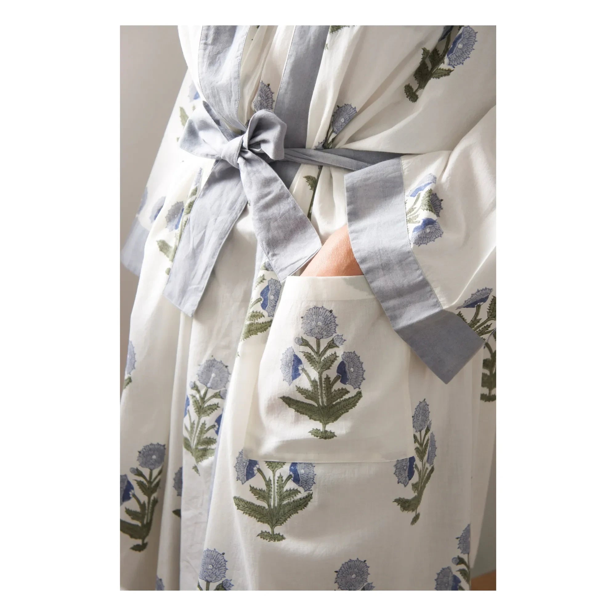 Scarlette Ateliers - Clark Poppy Desenli Kimono | Beyaz