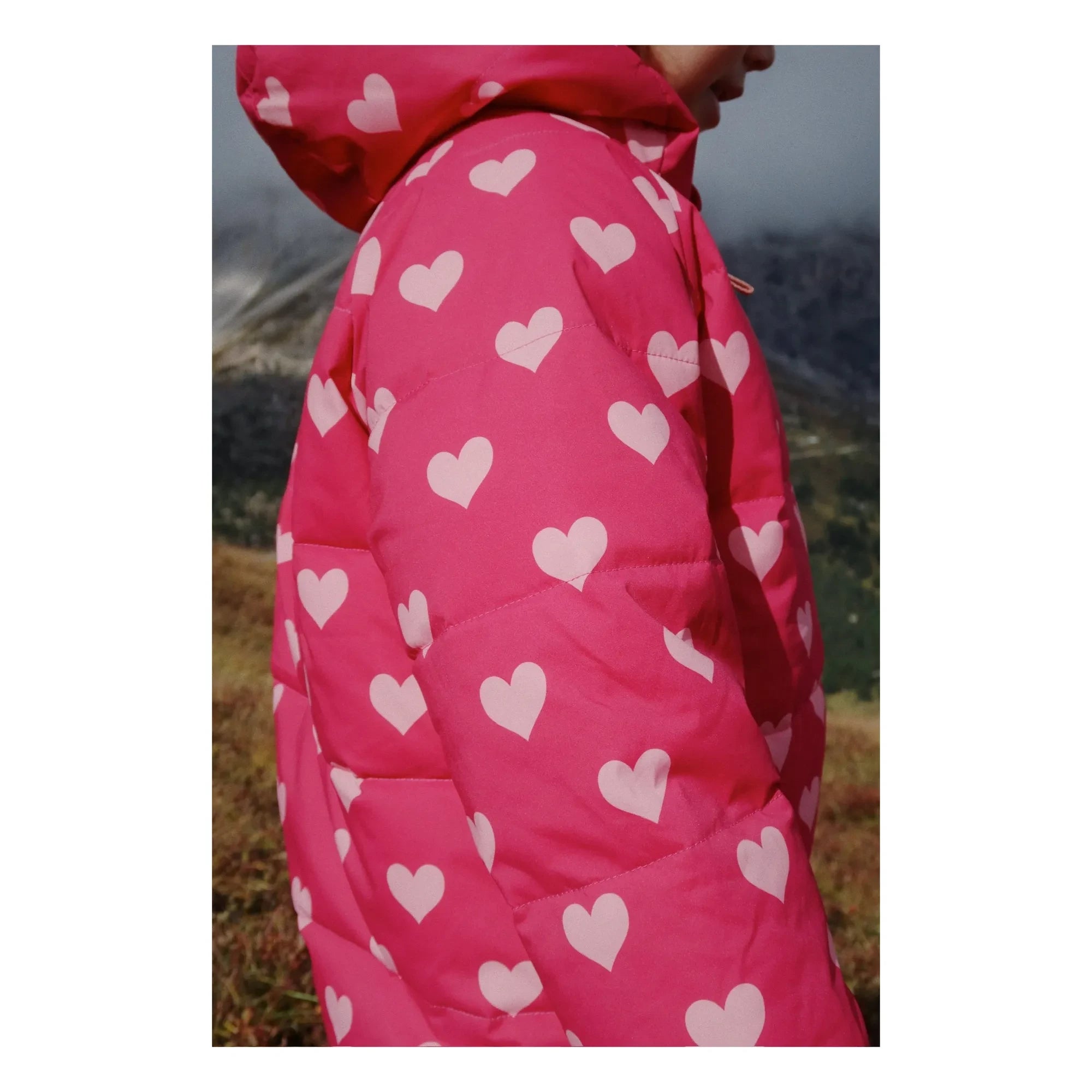 Konges Sløjd - Nuka Coat Recycled Fiber Hearts | Fuchsia