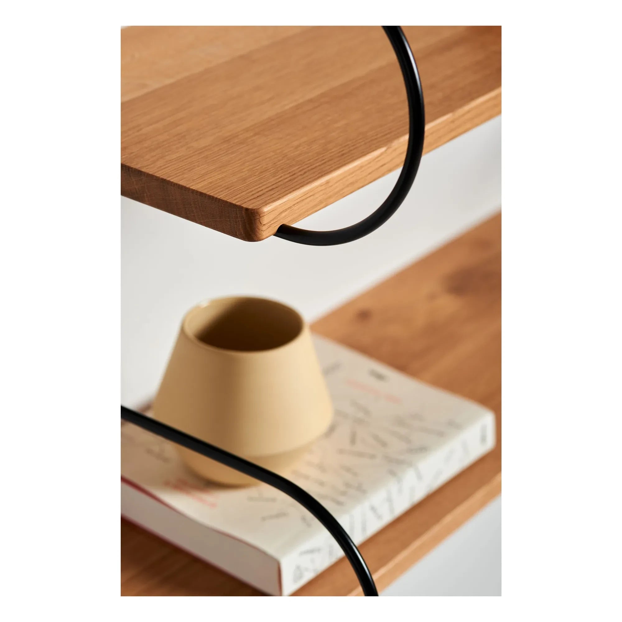 Schneid Studio - Onda Oak Wood Shelf | Black