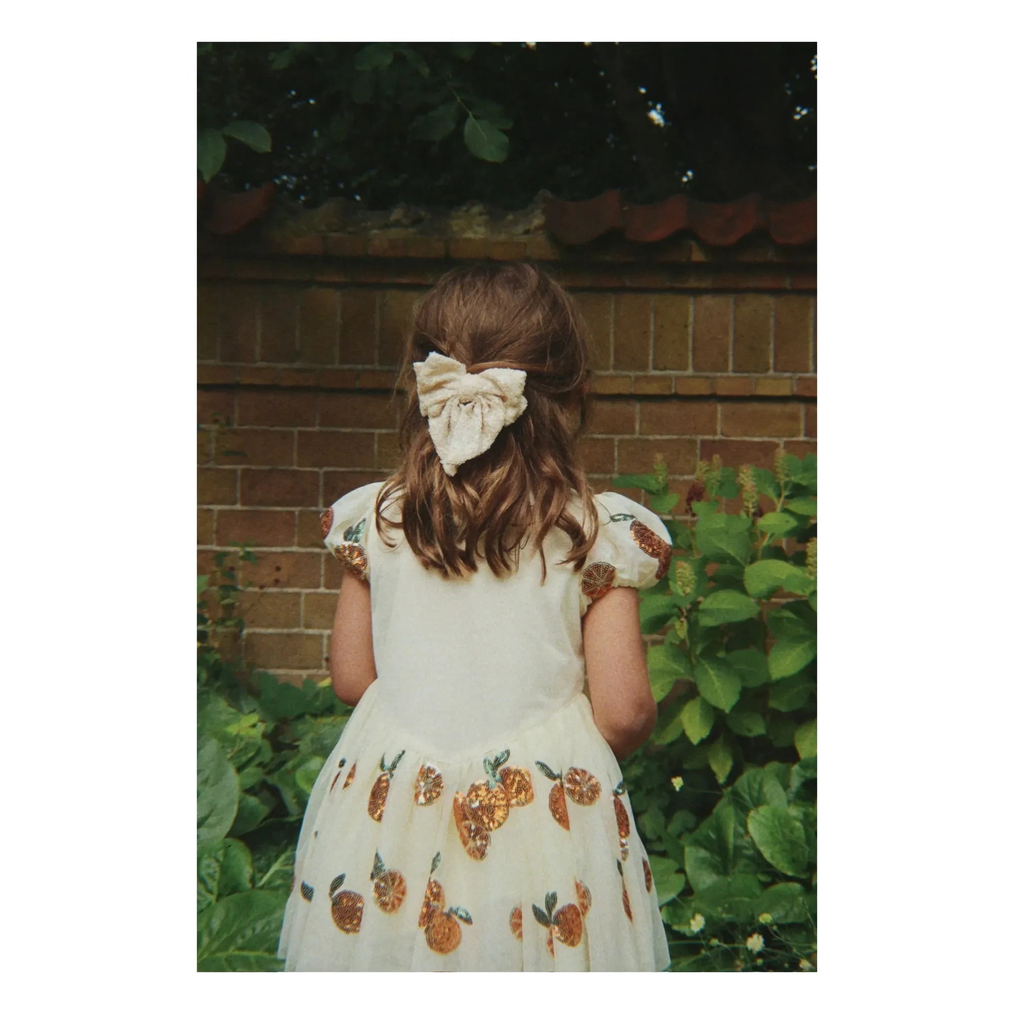 Konges Sløjd - Aries Glitter bow hair clip | Beige