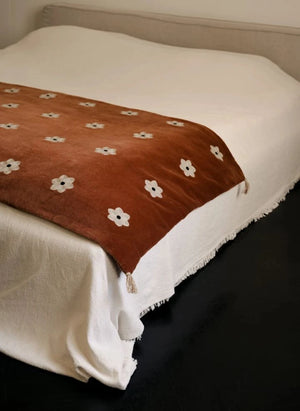 Olsson & Jensen - Daisy Velvet Quilt | Rust