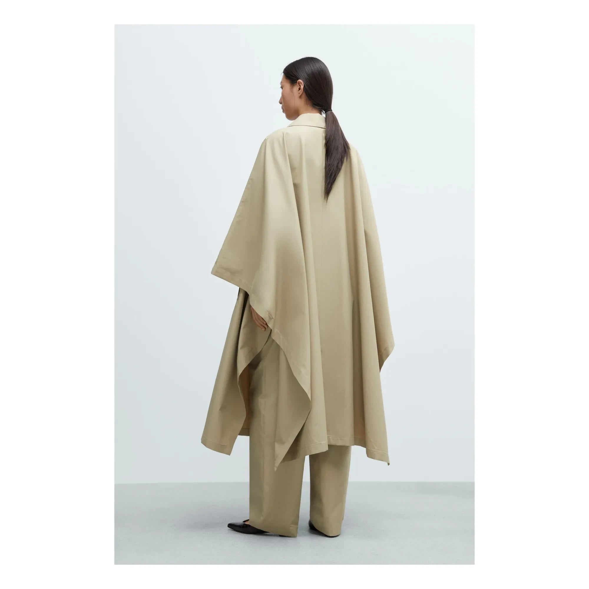 Cordera - Cotton Cape | Beige