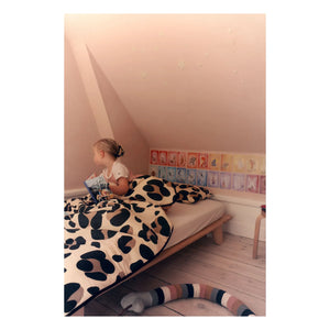 Charlie Crane - Comforter and Pillow Doli - Tajine Banana x Charlie Crane | Leopard