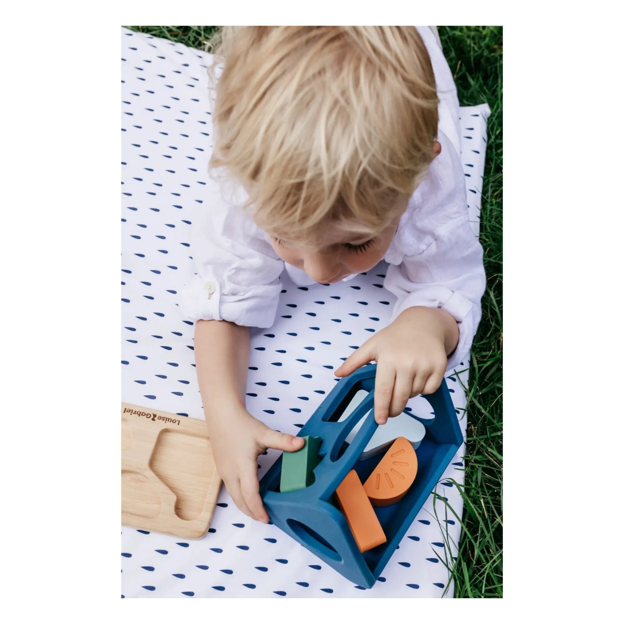 Louise et Gabriel - Clémence Silicone Shape Box