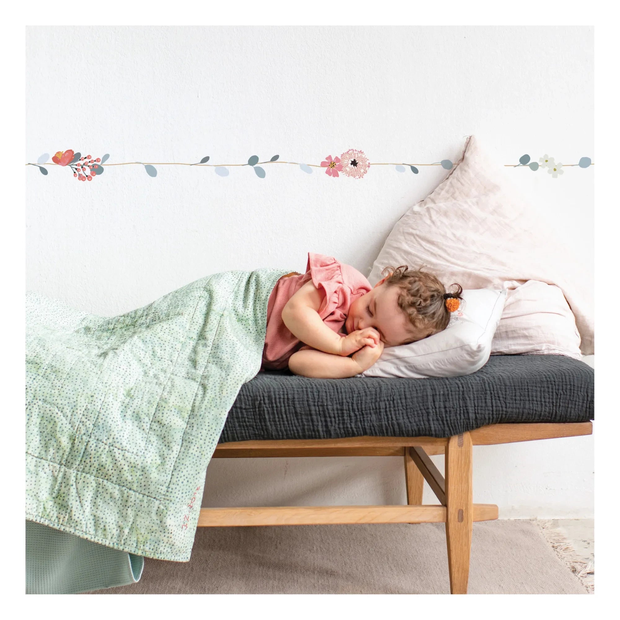 MIMI'lou - Nils Frieze