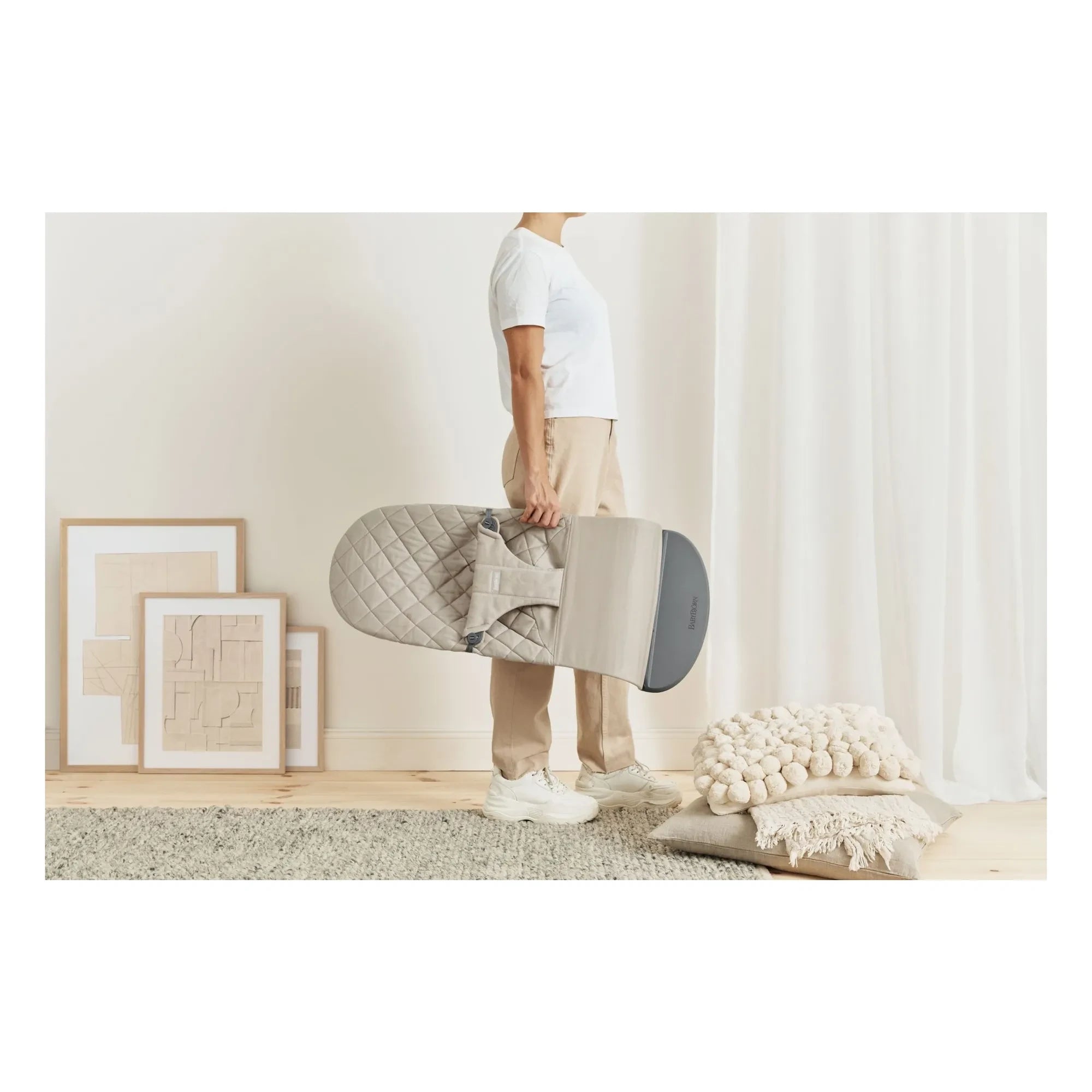 BabyBjörn - Bliss Quilted Cotton Recliner | Beige