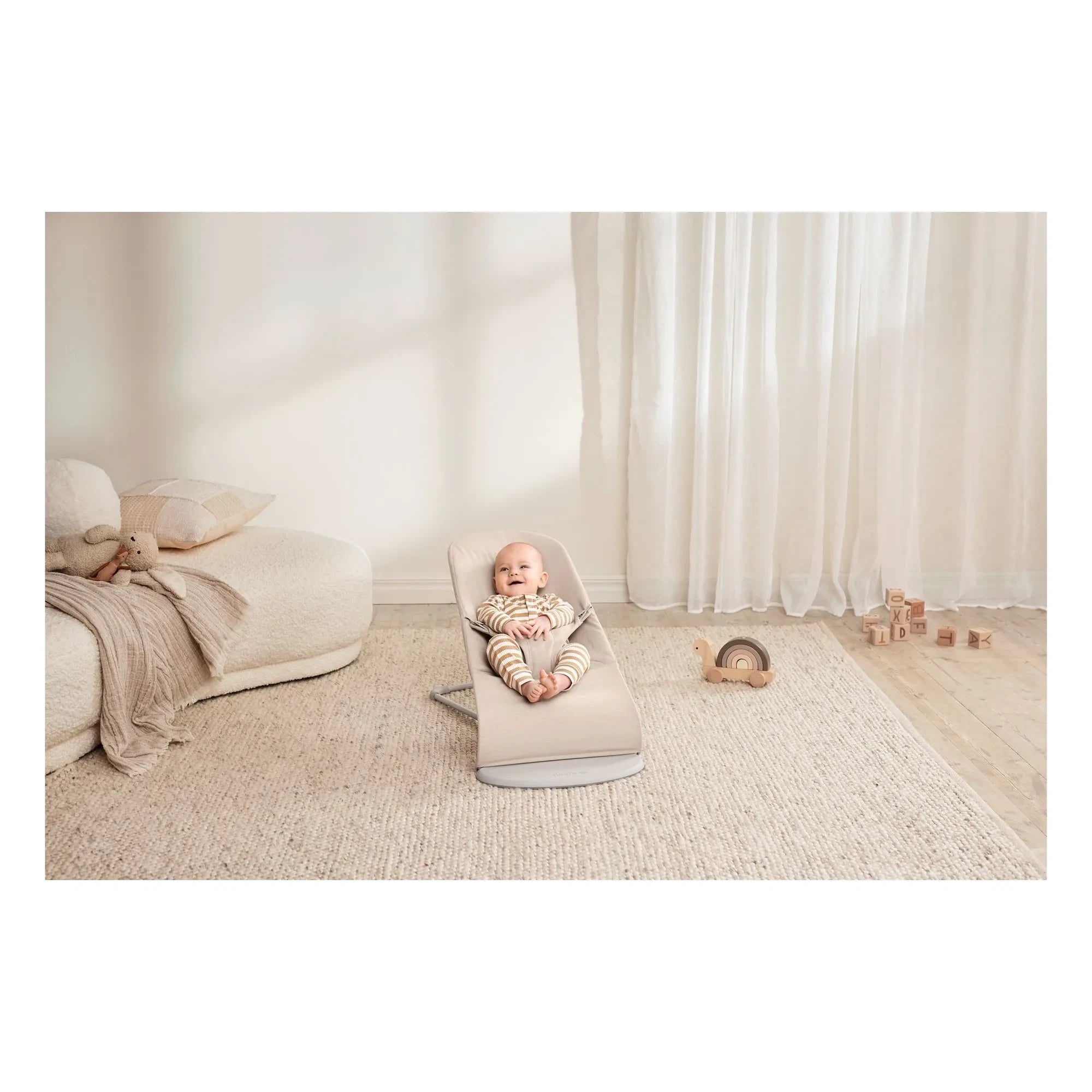 BabyBjörn - Bliss lounger in variegated woven jersey | Beige