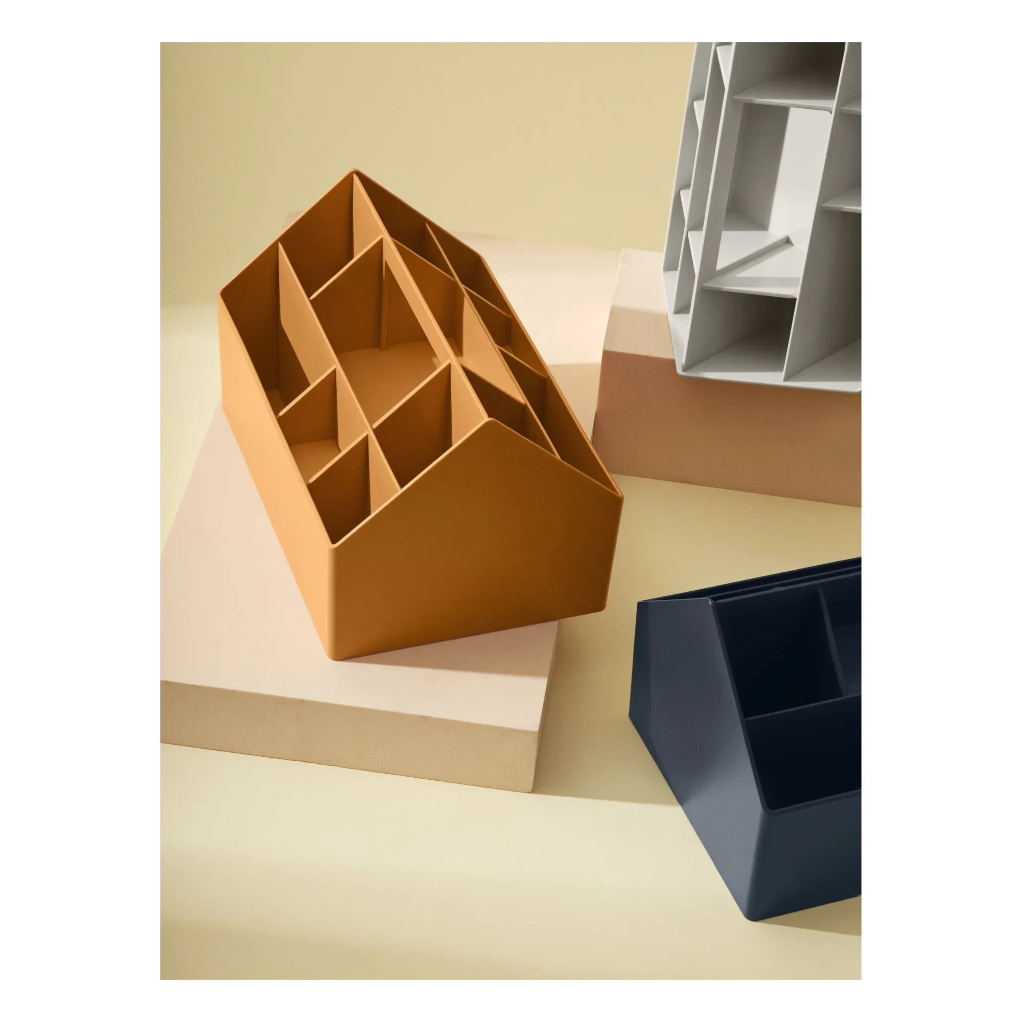 Muuto - Alet Storage Box | Orange Pas