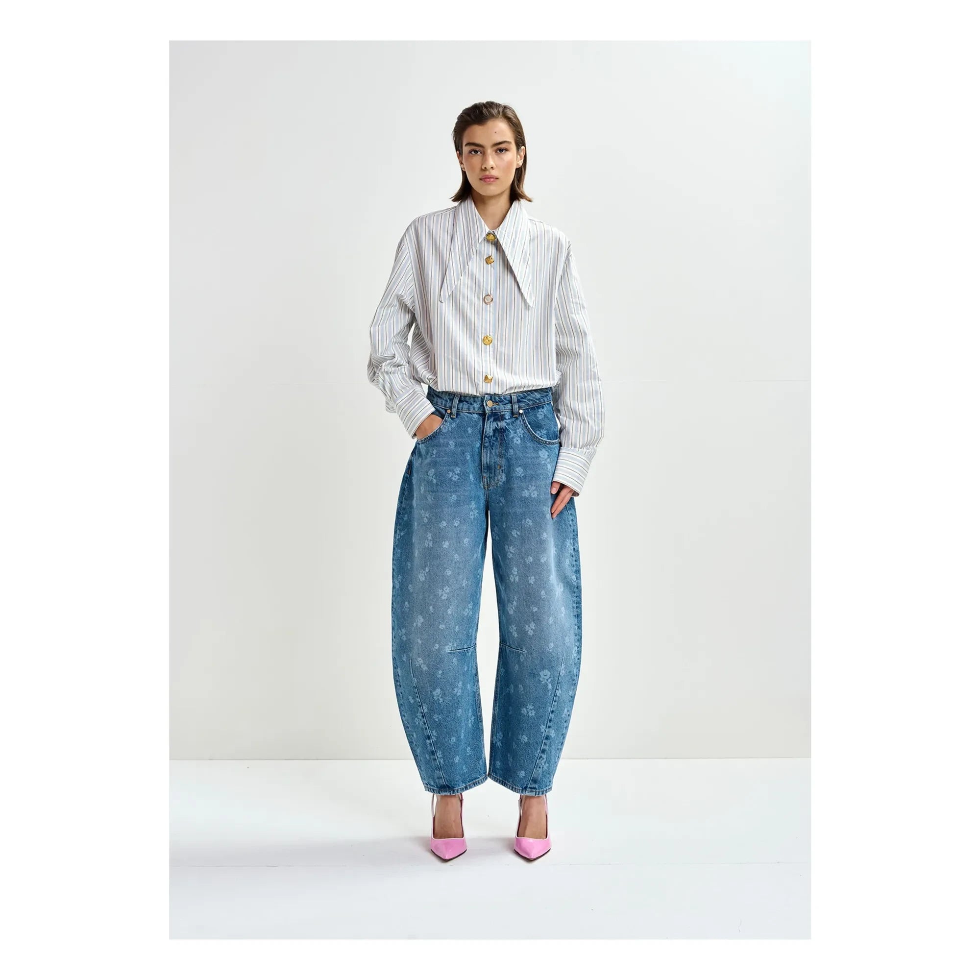 Essentiel Antwerp - Jean Barrel JO1 | Blue