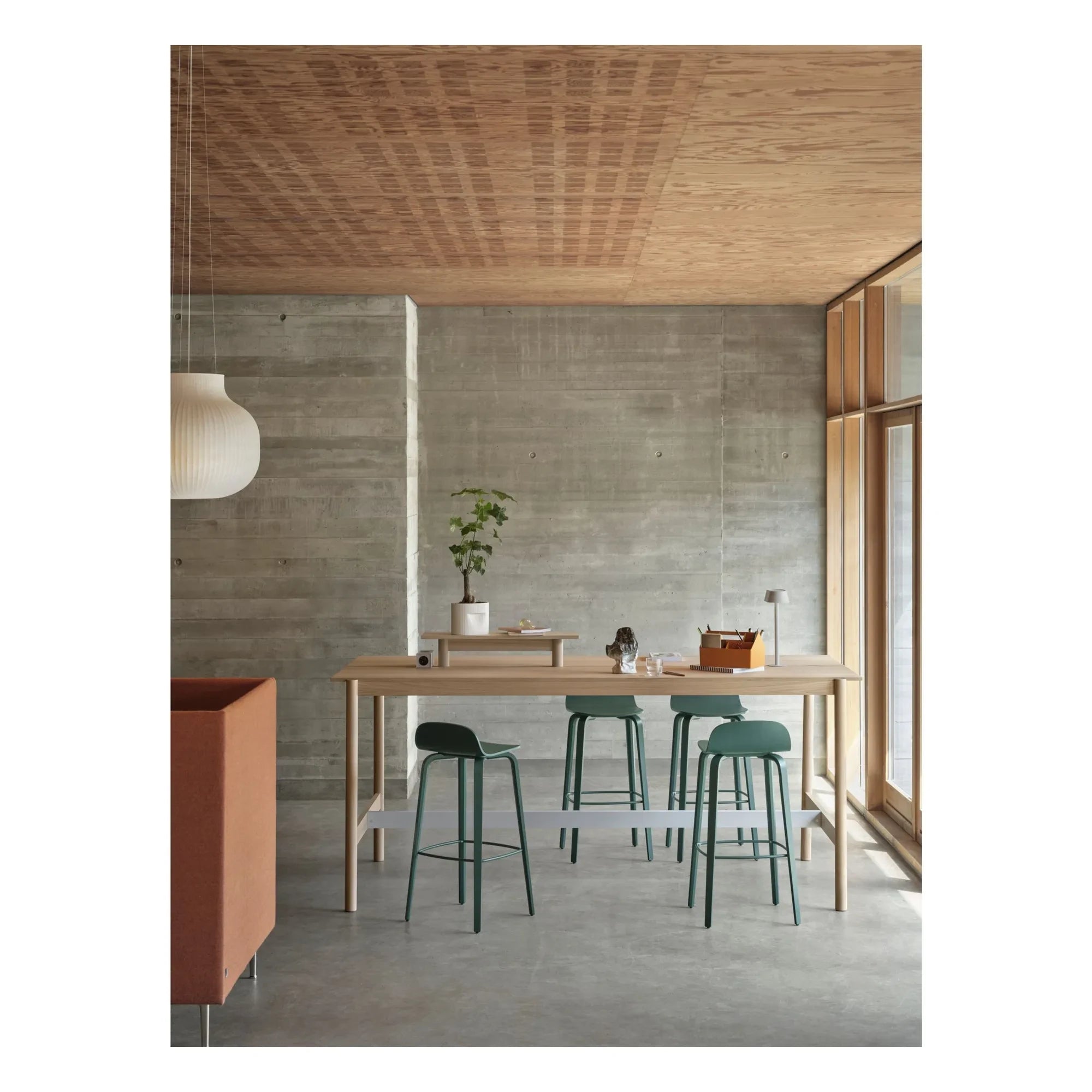Muuto - Ridge Saksı | Kırık Beyaz
