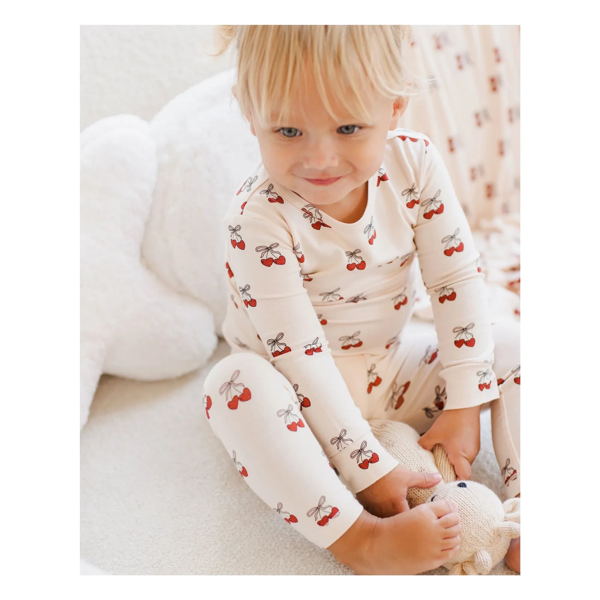 Quincy Mae - Bamboo Cherry Pajamas | Beige