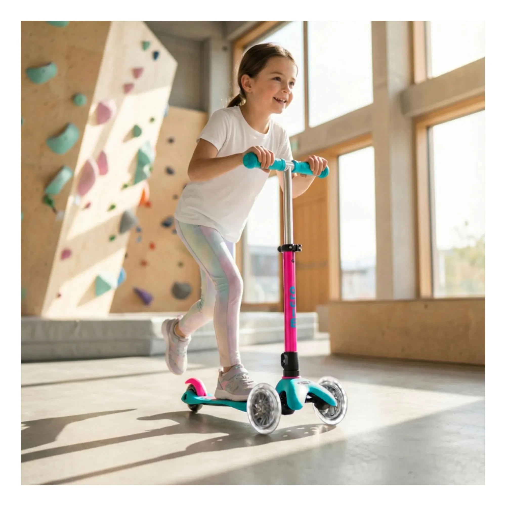 Micro - Mini Neon LED Scooter | Pembe