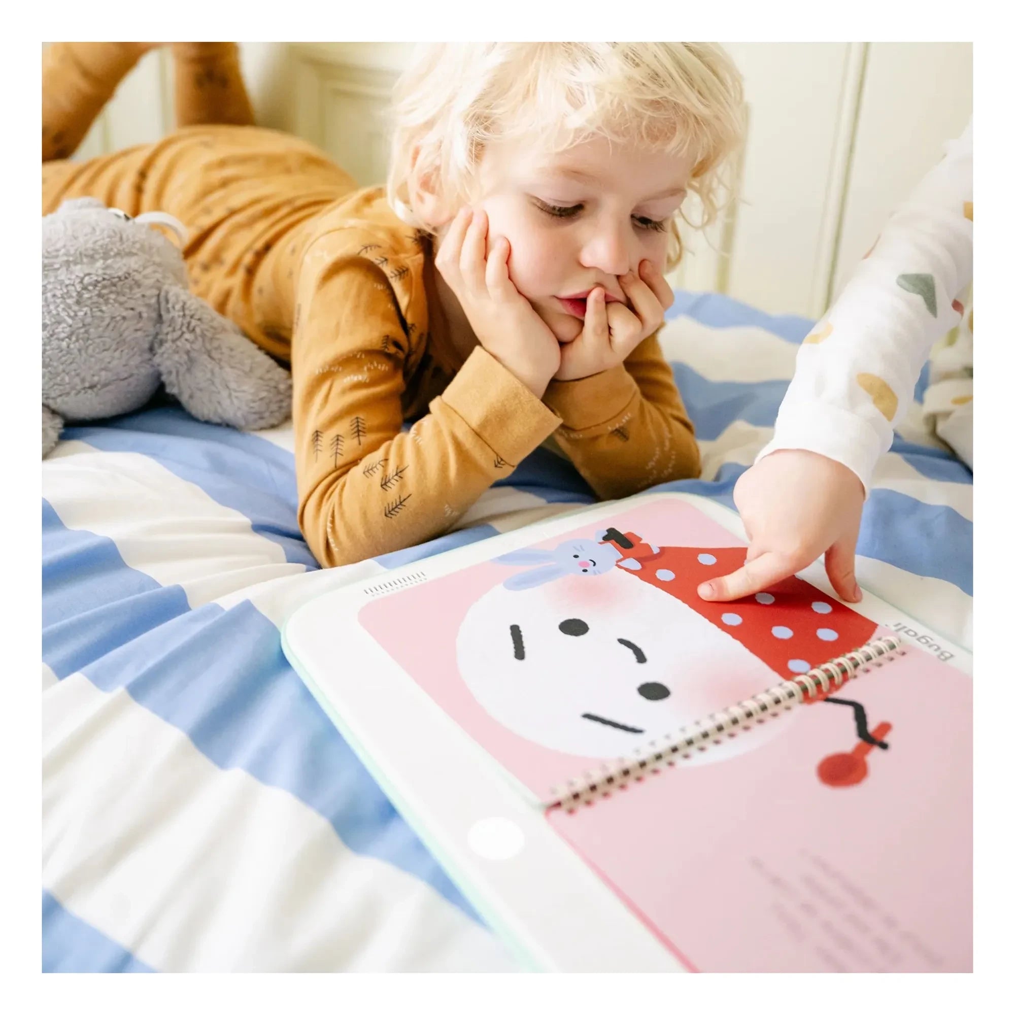 Bugali - Kitap Petit amour et Petit chagrin (Bugali x Fleurus)