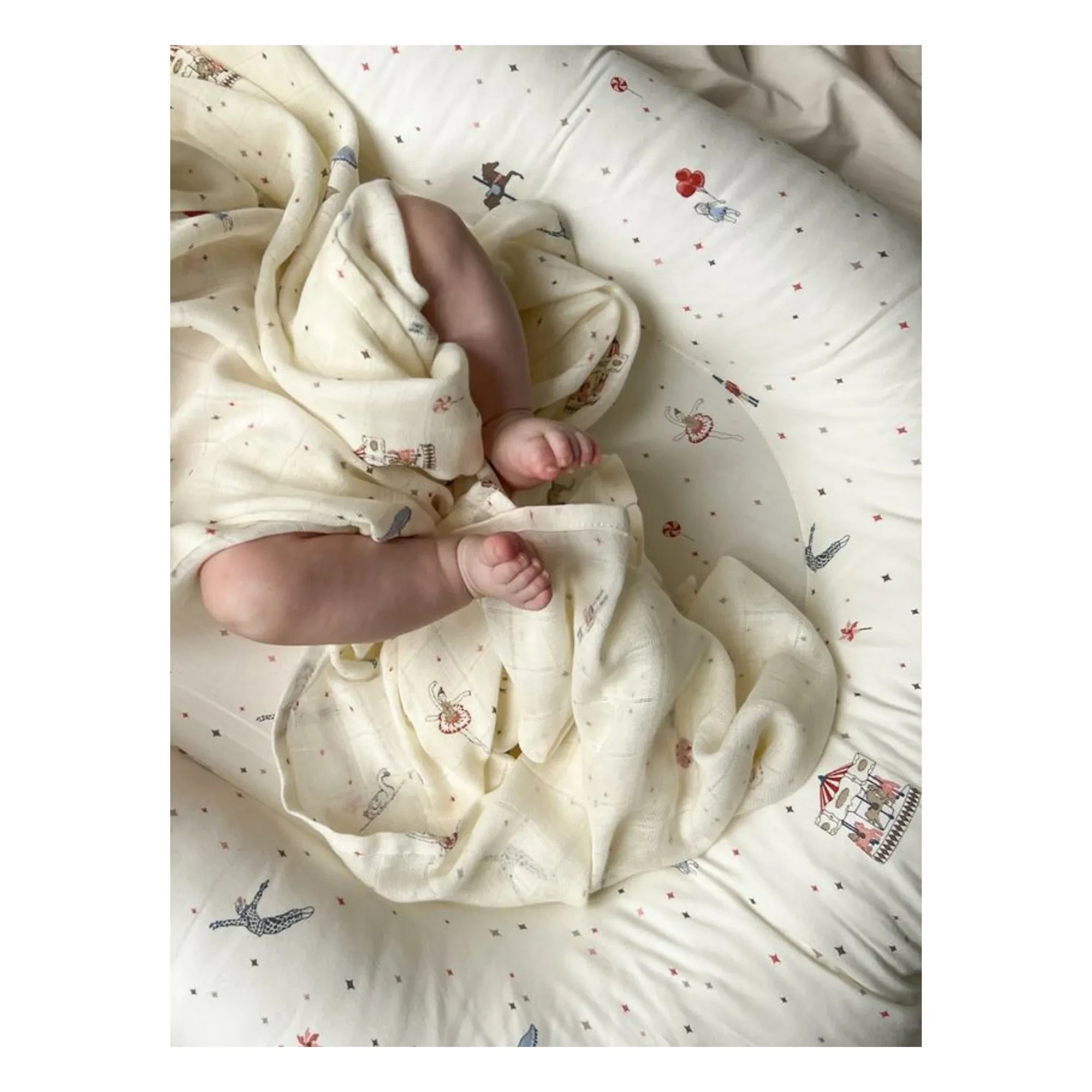 Cam Cam - Carrousel Baby Pillow
