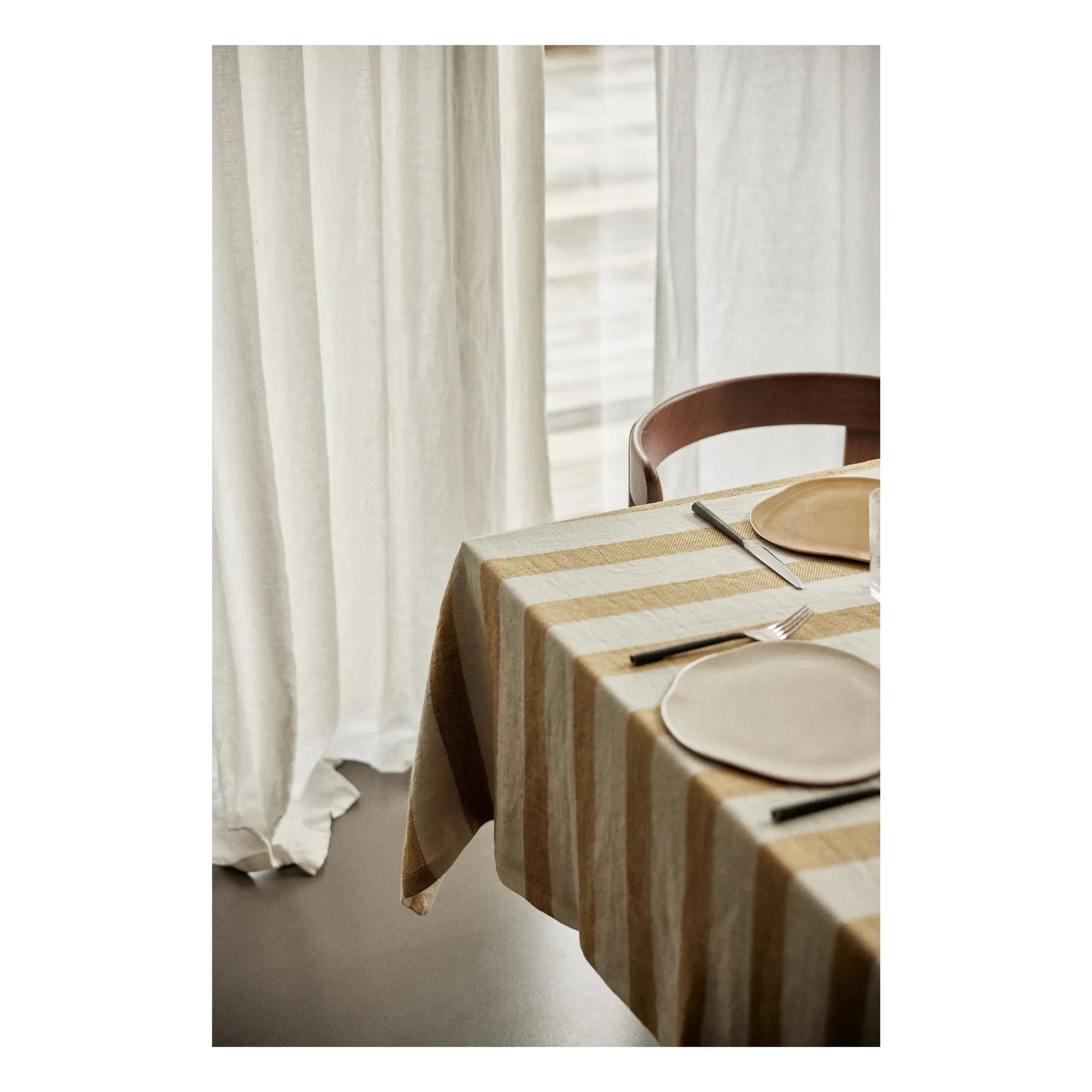 Gabrielle Paris - Bastide Linen Tablecloth | Curry Yellow