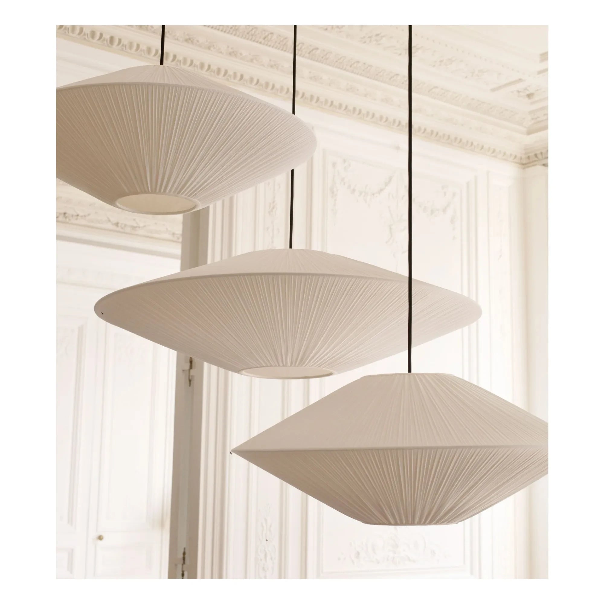 The Socialite Family - Büyük Brera pendant, pleated cotton - EU version (220 V) | Cream