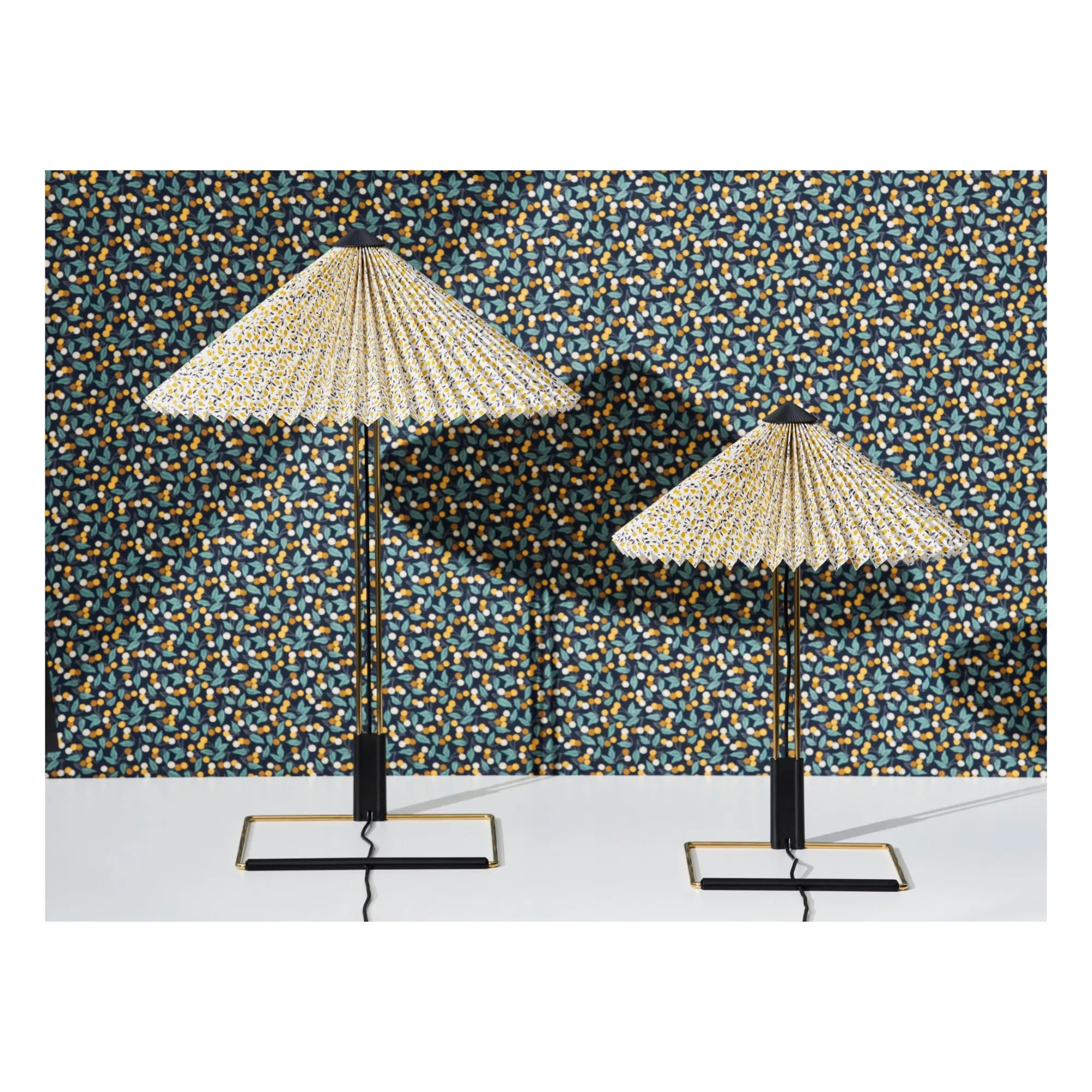 Hay - Matin x Liberty Table Lamp, Inga Sempé | Beige