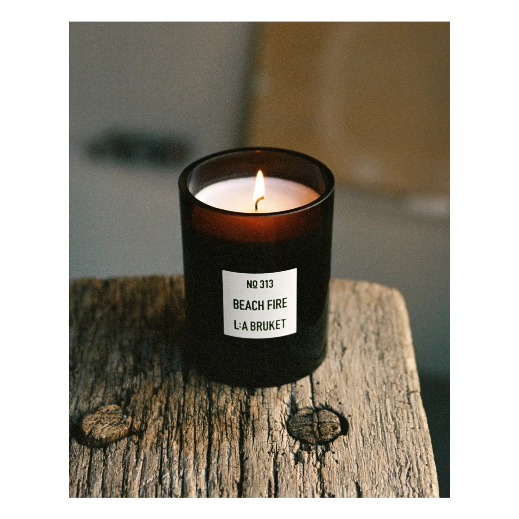 L:A BRUKET - Beach Fire Scented Candle - 260g | Clear