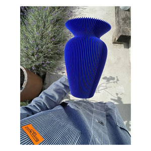 Manu Matters - Betty Vase | Klein Blue