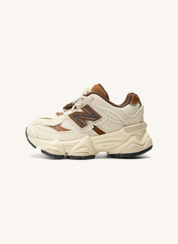 New Balance - Elasticated Dantelli Spor Ayakkabılar 9060 | Kahverengi
