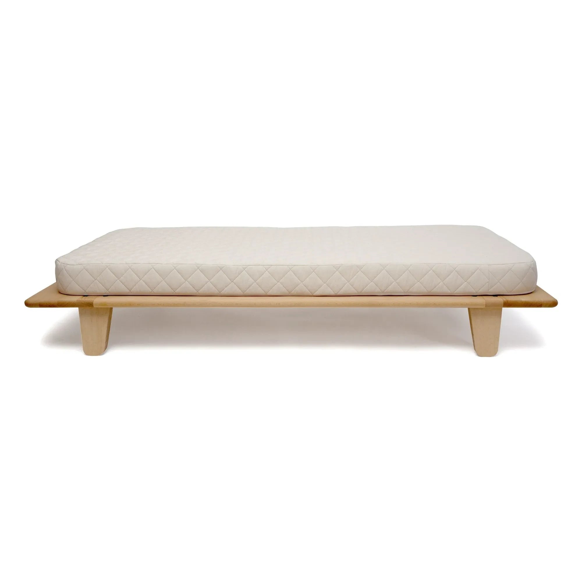 Charlie Crane - Yomi Junior Bed | Beech