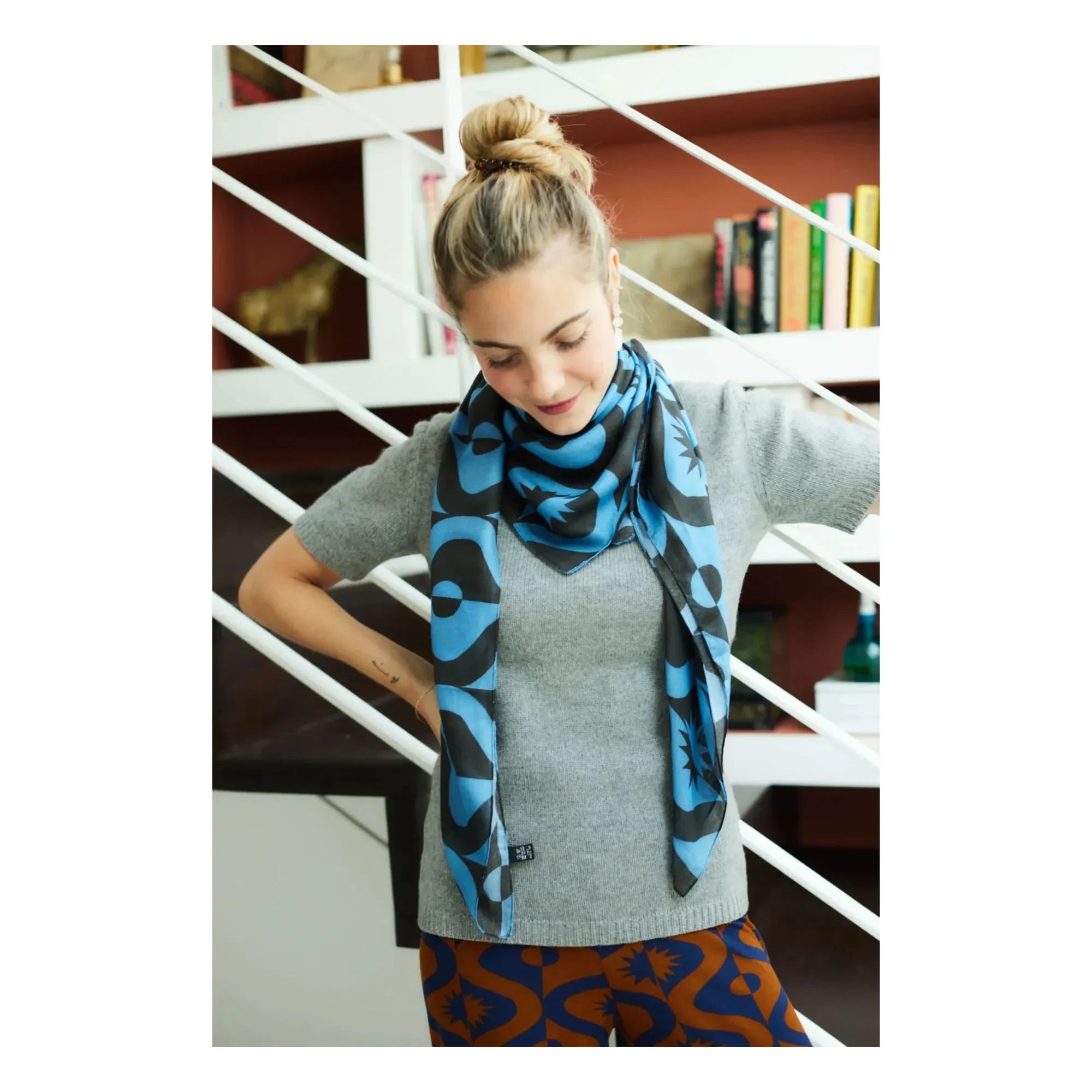 Paloma Collection - Alma Full Moon Shawl | Blue